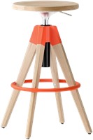 Arki Kruk, frame hout eiken en metaal. Gaslift hoogte verstelbaar 65-75 cm. 100% Gecertificeerd hout.