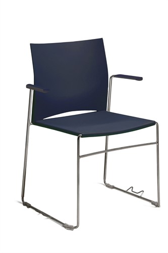 A450 - kunststof zaalstoel met armleggers, goed stapelbaar - FRAME CHROOM - BLAUW (BL 516 ) 