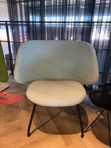 UITVERKOOP 2 stuks Evy volledig gestoffeerde loungefautieuls met brede rug - SETPRIJS-2