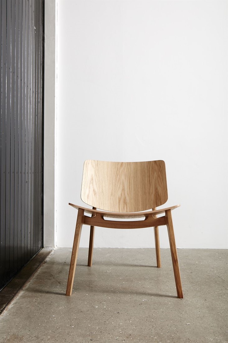 Aanpassen Laboratorium uitdrukken Freya MO4731 Lounge WOOD- Magnus Olesen houten loungestoel, frame eiken of  beuken, zitting en rug eiken of beuken fineer - EIKEN NATUREL (RV) bij FP  Collection