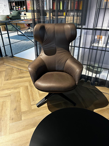 UITVERKOOP Mirano - Gestoffeerde oorfauteuil - zonder schommelfunctie - Zwart (NE) - Stofgroep 2 - 2 FP Custom / Legend - Legend LE123