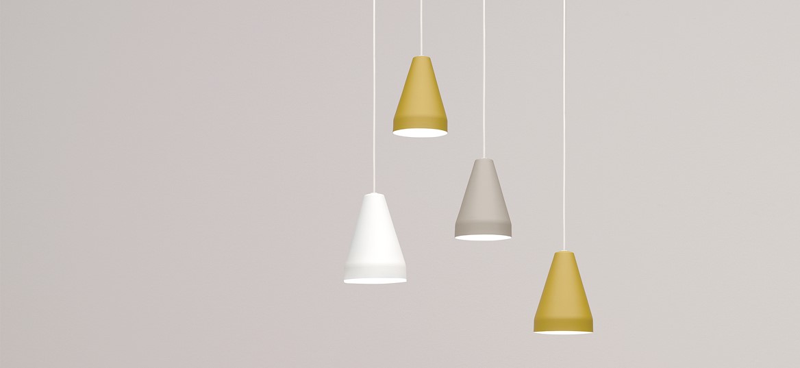 Kantine Achteruit Waterig Tamara L005S/A hanglamp - kleine hanglamp met mat afgewerkte kunststof kap  - kap Zwart (NE) - rozet+snoer Zwart (NE) bij FP Collection