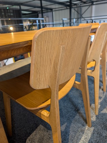 UITVERKOOP Uitschuifbare Freya tafel met 5 stoelen en een bank - Showroommodel-3