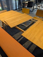 UITVERKOOP Uitschuifbare Freya tafel met 5 stoelen en een bank - Showroommodel-2