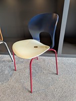 3x Ø-Chair van Magnus Olesen-2